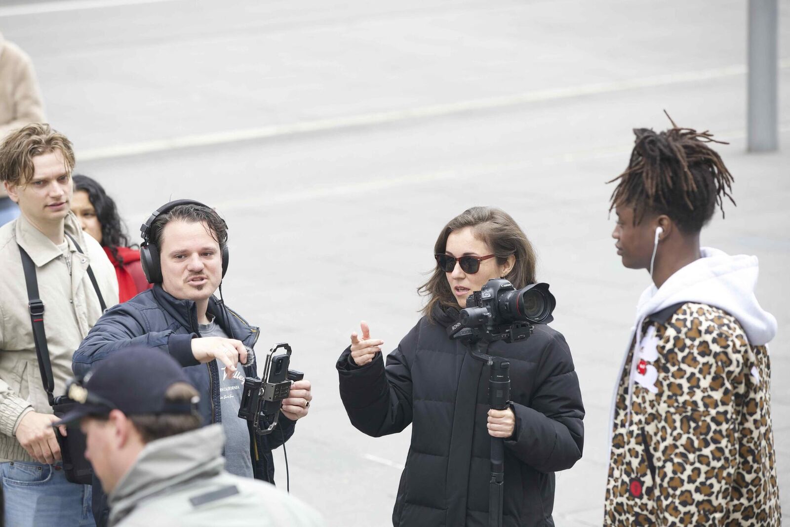 Andra Matresu directing a film shoot
